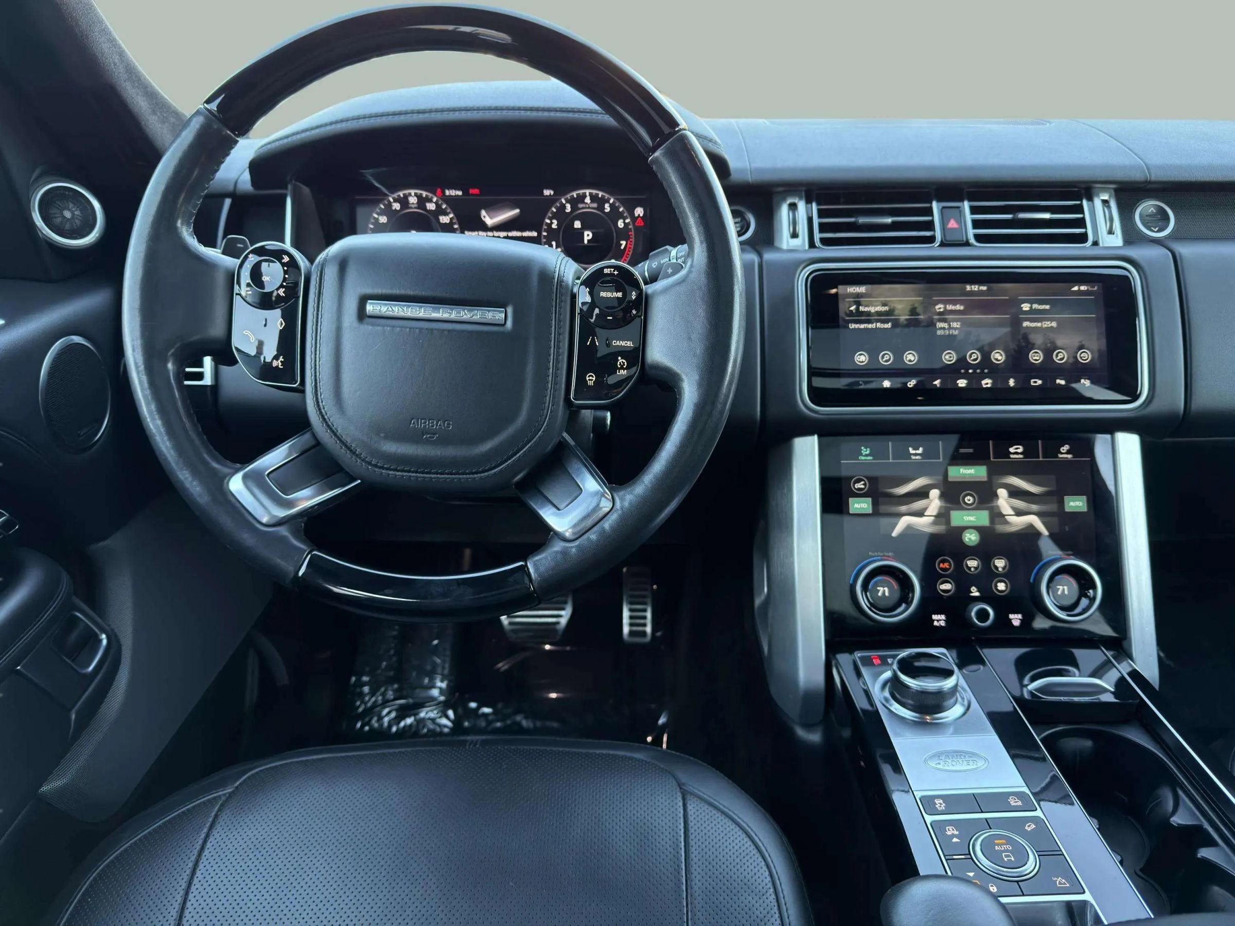 Used 2021 Land Rover Range Rover P525 Westminster Edition LWB image 11