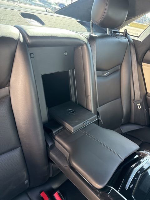 Used 2016 Cadillac XTS Platinum image 24