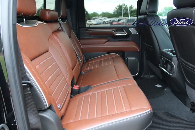 Used 2024 GMC Sierra 2500 Denali Ultimate AWD/4WD image 14