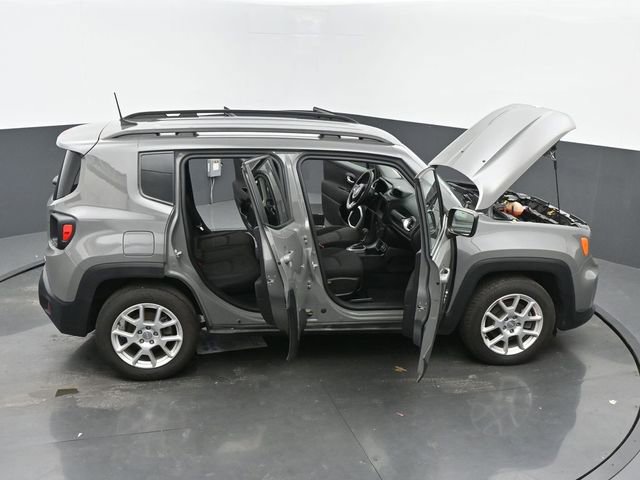 Used 2019 Jeep Renegade Latitude FWD image 60