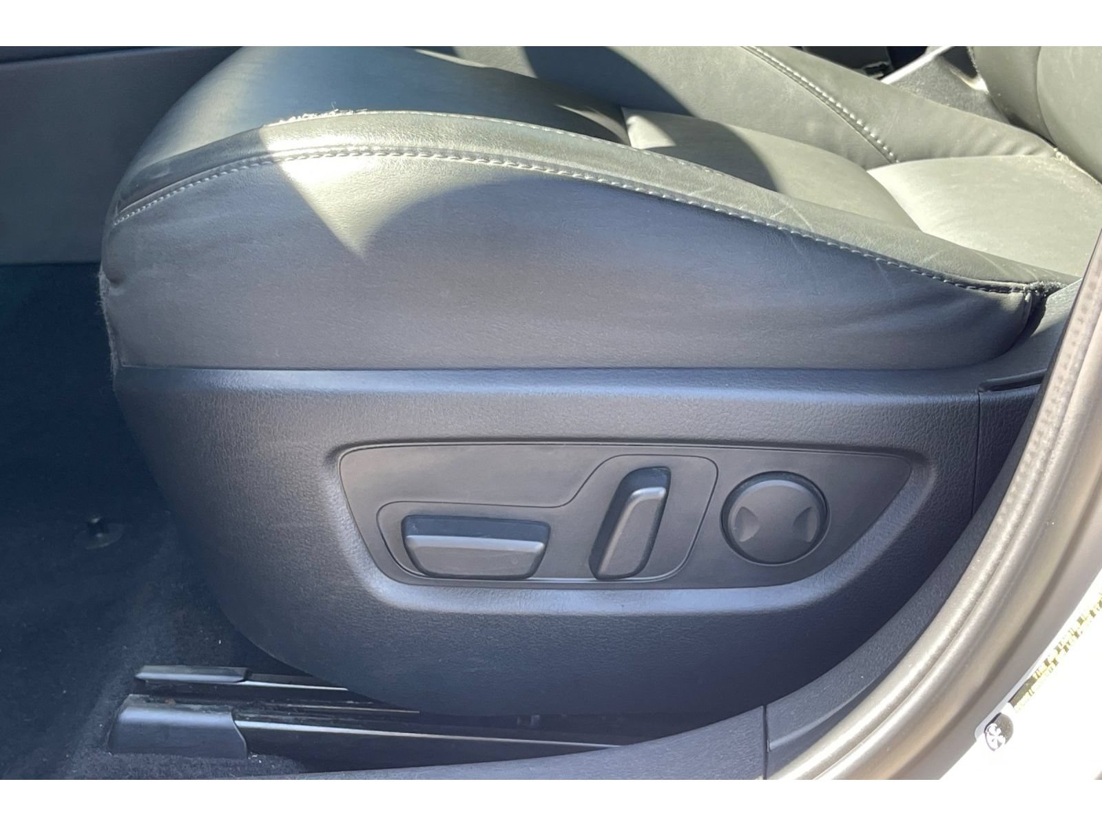 Certified 2023 MAZDA CX-30 AWD 2.5 S w/ Preferred Package image 14
