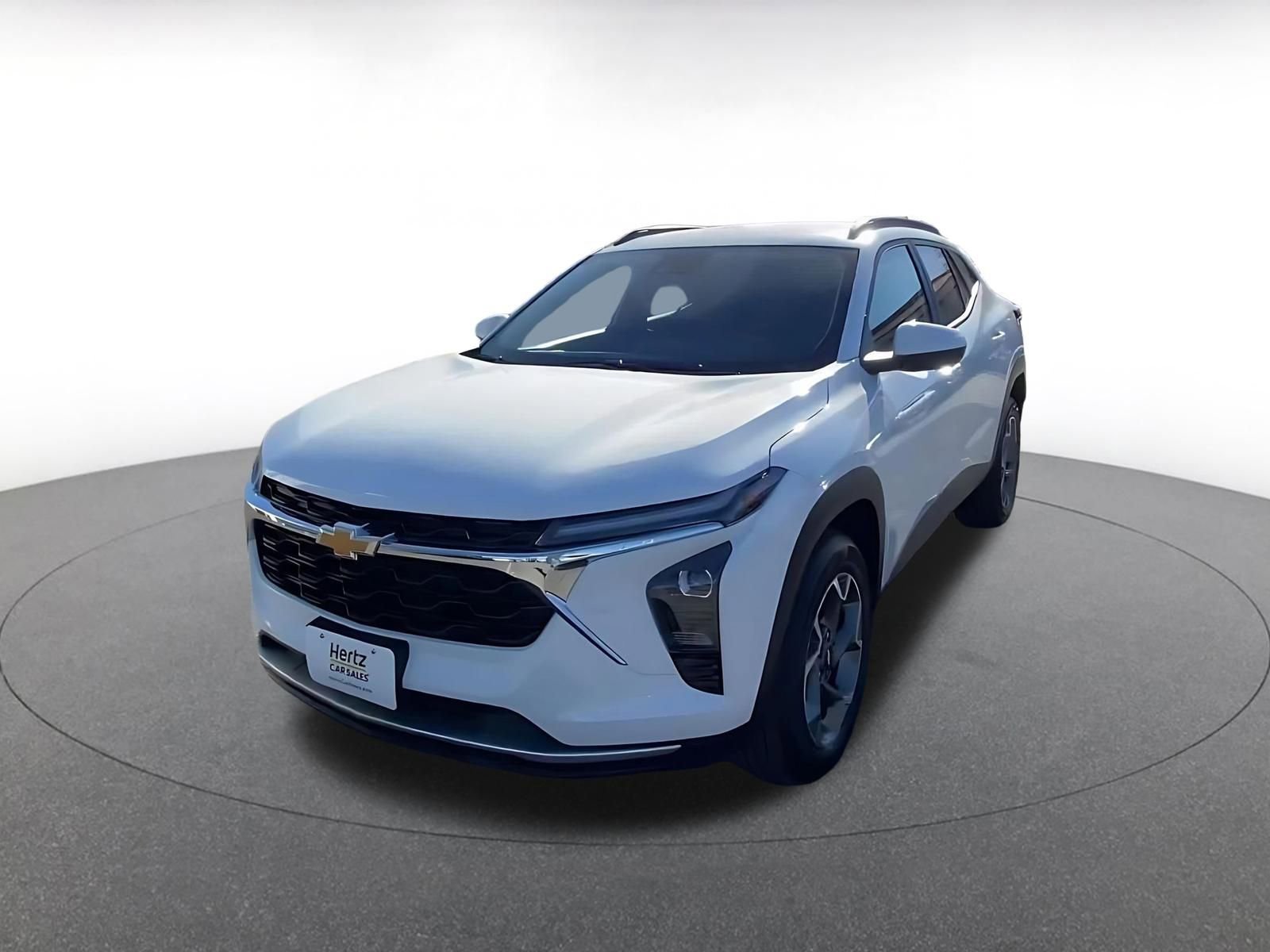 Used 2025 Chevrolet Trax LT w/ LT Convenience Package image 7