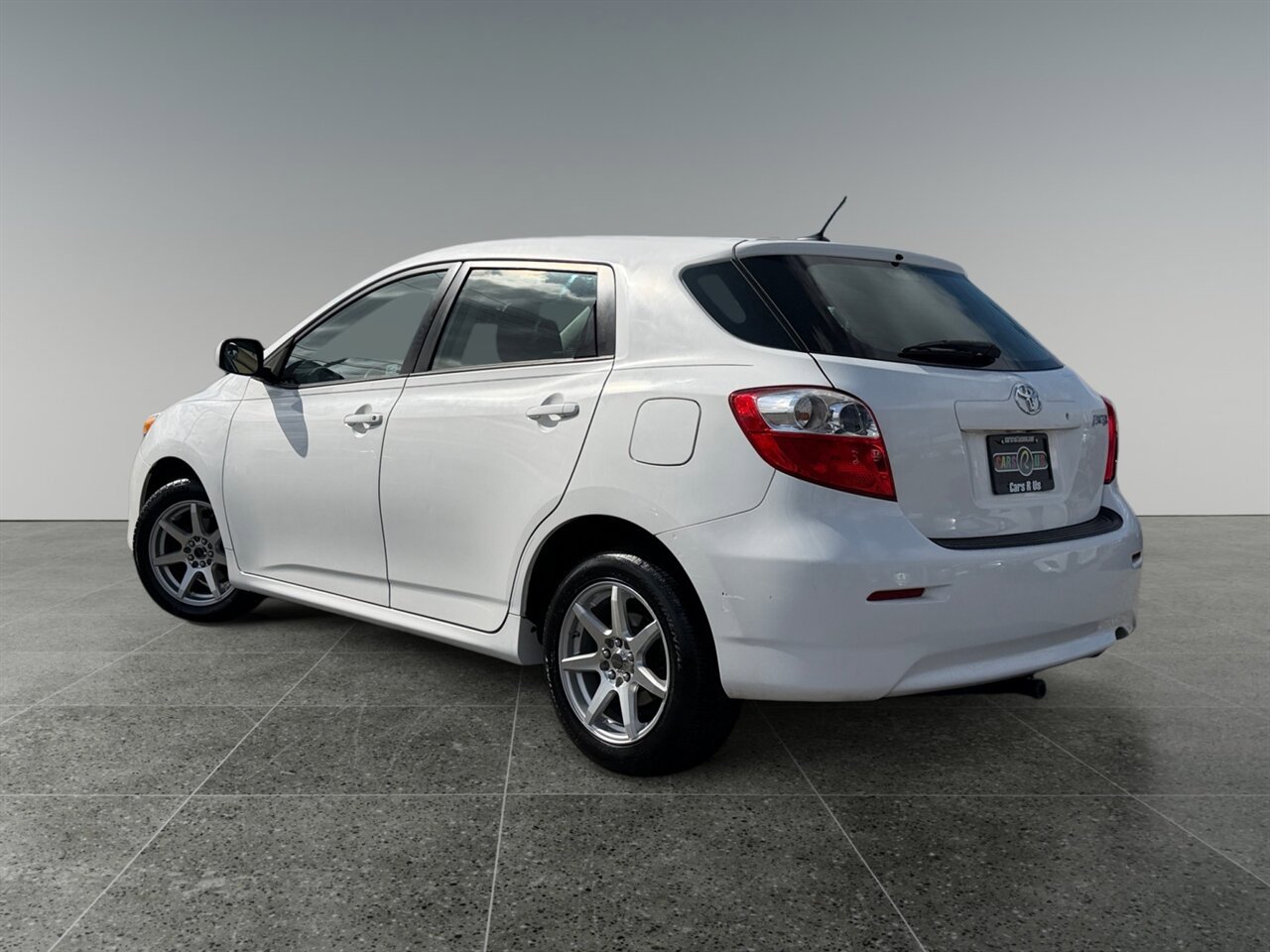 Used 2012 Toyota Matrix L FWD image 3