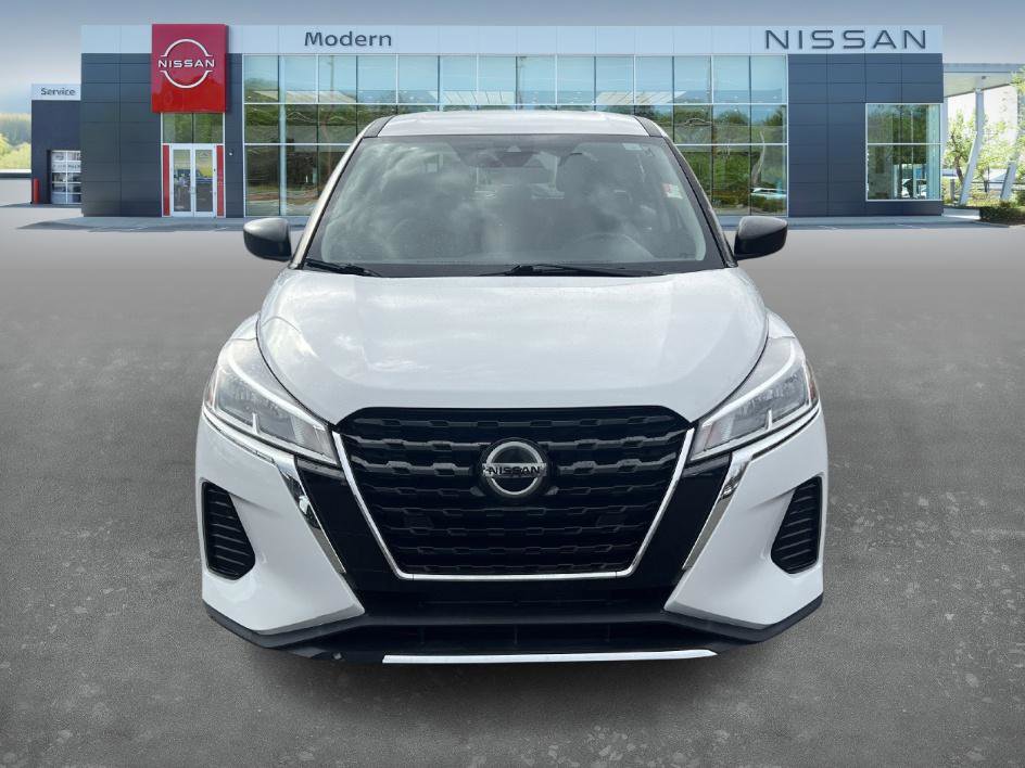 Certified 2021 Nissan Kicks S image 2