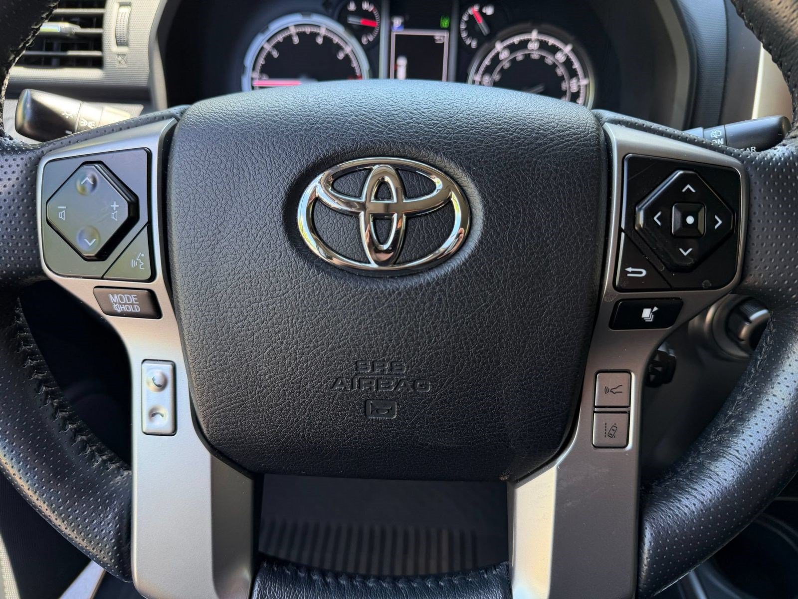Used 2024 Toyota 4Runner Limited AWD/4WD image 16