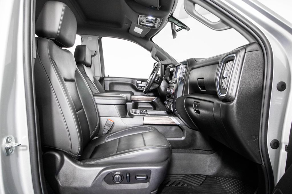 Used 2020 Chevrolet Silverado 2500 LTZ w/ LTZ Plus Package image 8