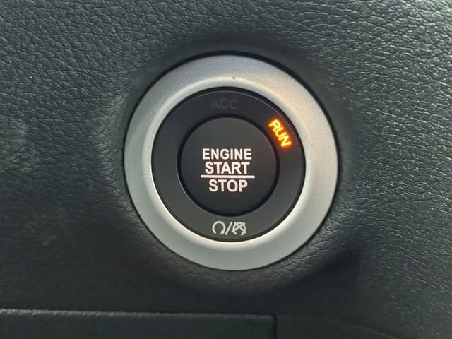 New 2026 Chrysler Pacifica Select image 36