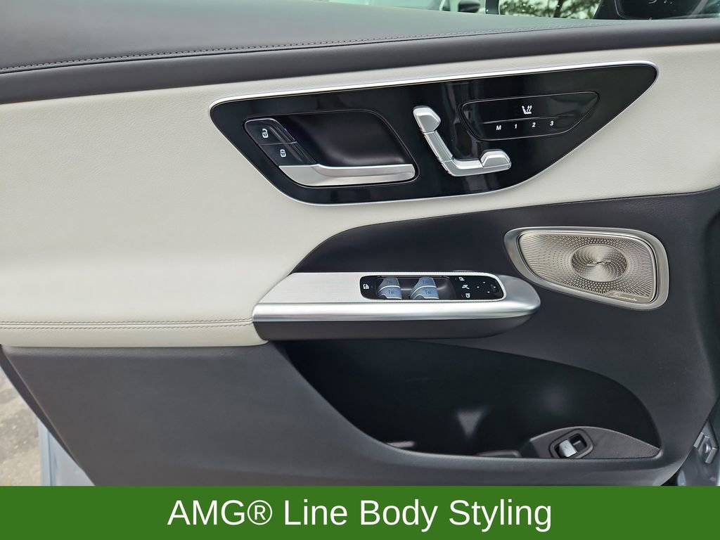 Used 2024 Mercedes-Benz GLC 300 4MATIC w/ AMG Line image 28