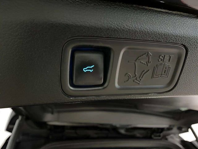 Used 2021 Ford Expedition XLT RWD image 10