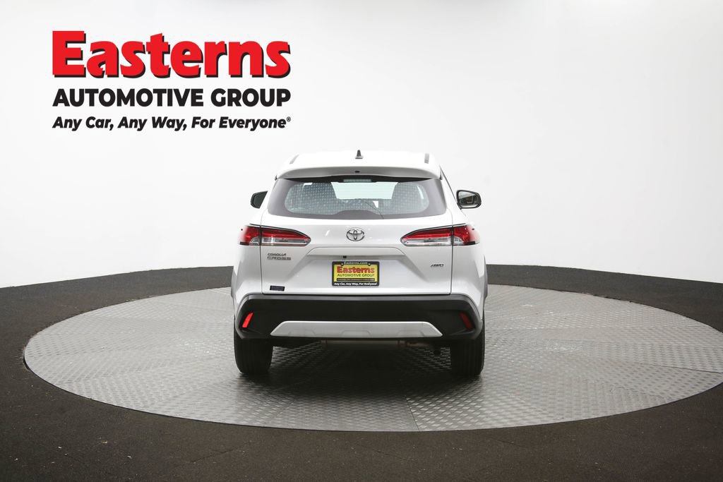 Used 2024 Toyota Corolla Cross L AWD/4WD image 36