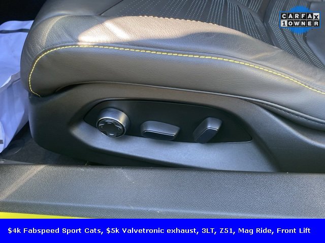 Used 2022 Chevrolet Corvette Stingray Premium Conv w/ Z51 Performance Package image 21