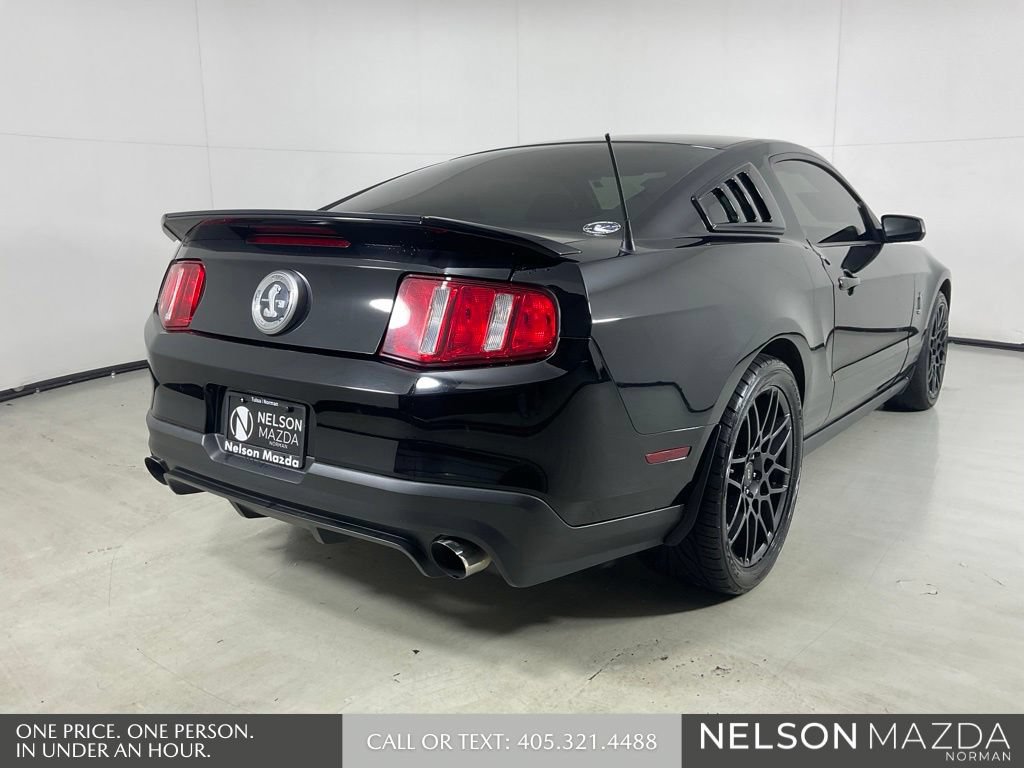 Used 2010 Ford Mustang Shelby GT500 RWD image 6