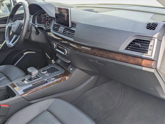 Used 2020 Audi Q5 2.0T Premium Plus w/ Premium Plus Package image 23