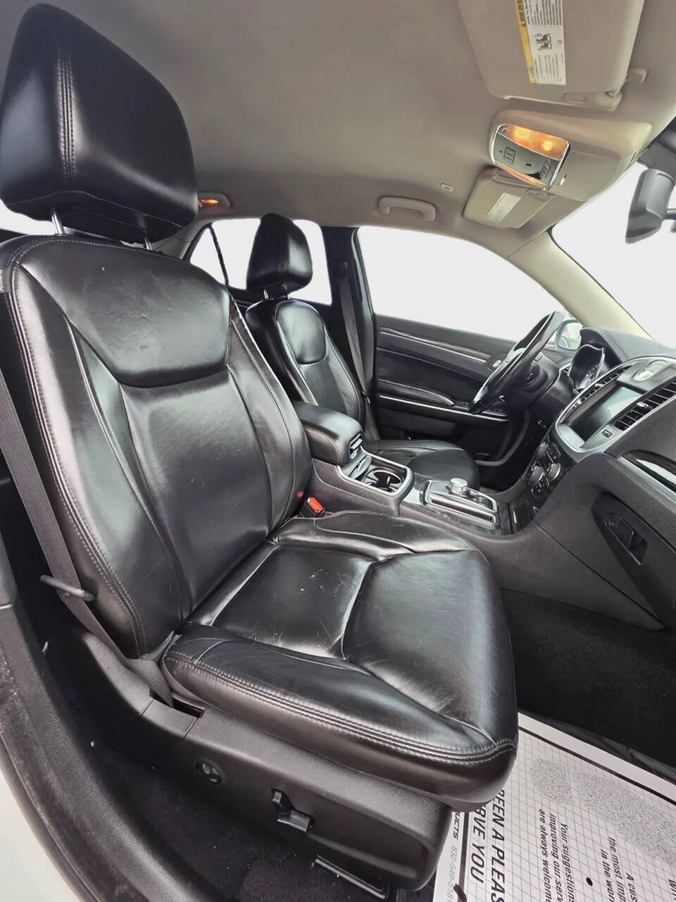 Used 2021 Chrysler 300 Touring L RWD image 11