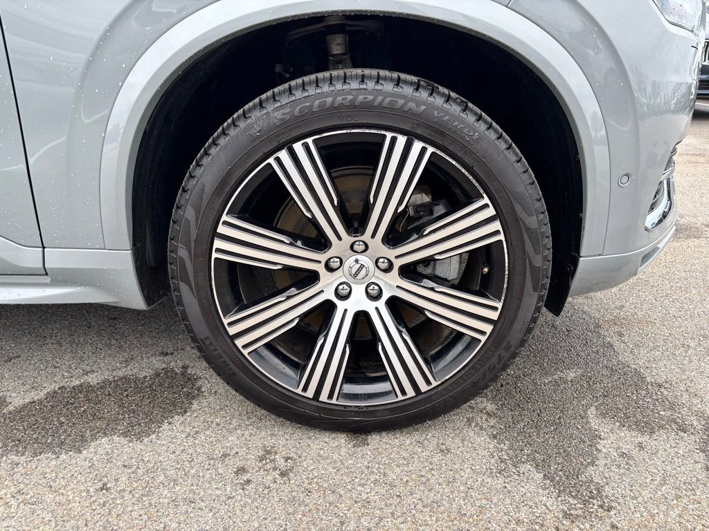 Used 2025 Volvo XC90 T8 Plus w/ Protection Package Premier image 34