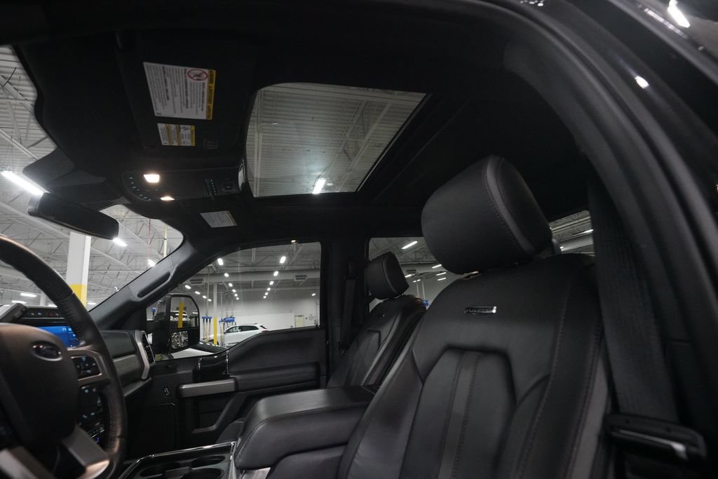 Used 2022 Ford F350 Platinum w/ FX4 Off-Road Package AWD/4WD image 31