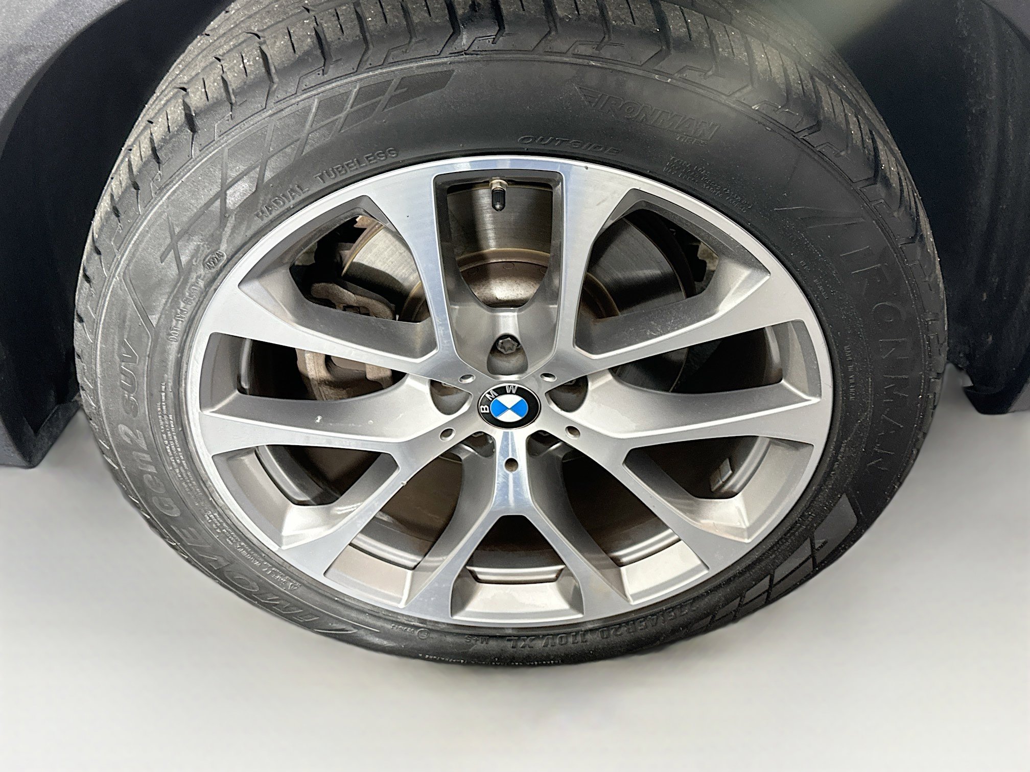 Used 2024 BMW X5 sDrive40i image 11