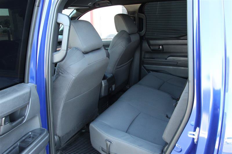 Used 2025 Toyota Tacoma SR5 AWD/4WD image 14