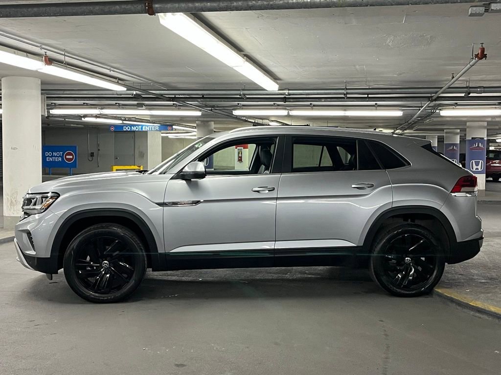 Used 2023 Volkswagen Atlas Cross Sport SE w/ Panoramic Sunroof Package image 34