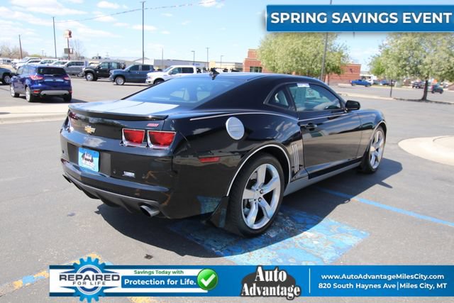 Used 2010 Chevrolet Camaro SS w/ RS Package RWD image 9