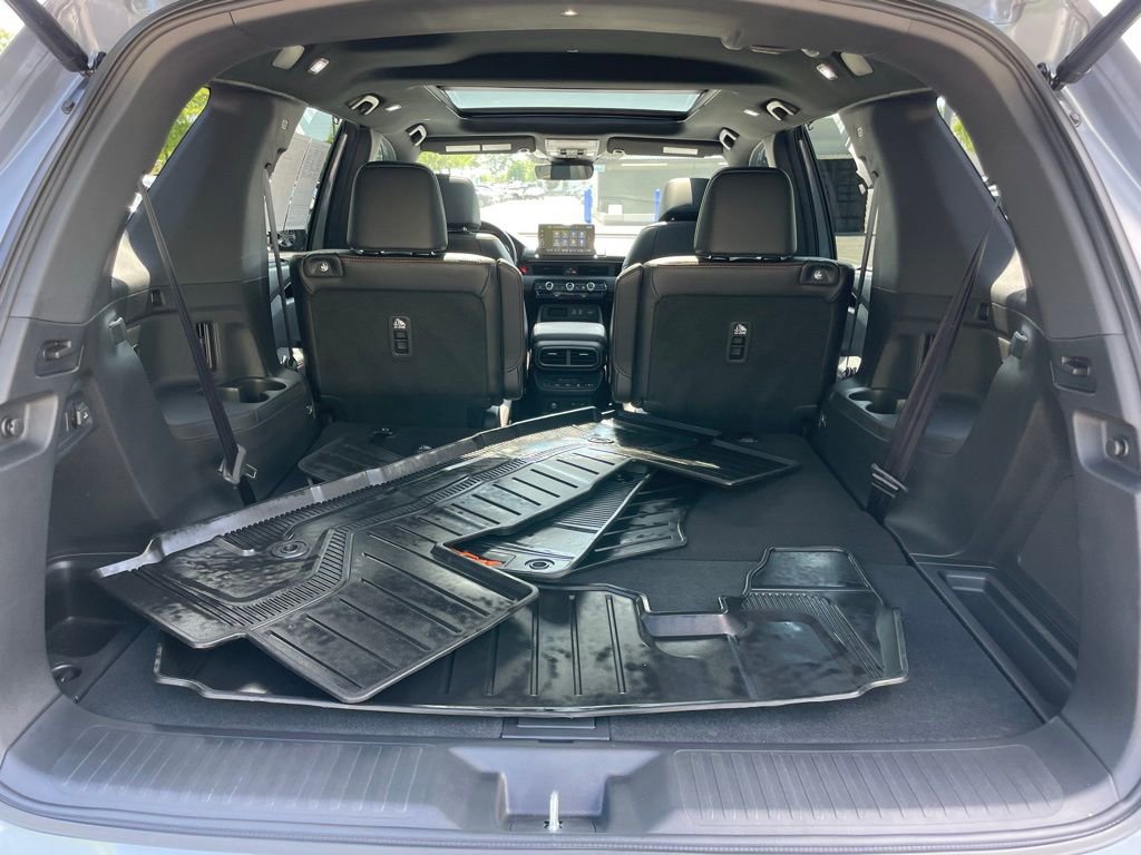 Certified 2024 Honda Pilot TrailSport image 45