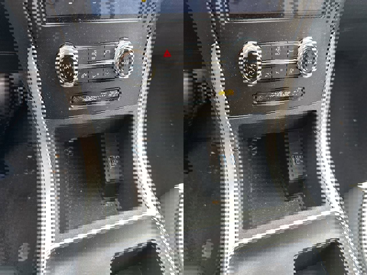 Used 2024 Ford Edge SE AWD/4WD image 27