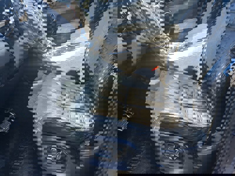 Used 2015 Land Rover Range Rover Sport Autobiography image 22