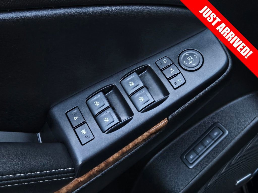 Used 2019 Chevrolet Suburban Premier AWD/4WD image 11
