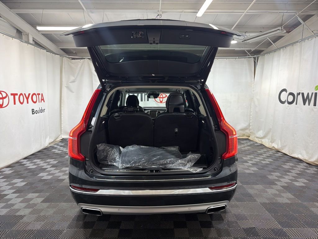 Used 2021 Volvo XC90 T6 Inscription w/ Advanced Package image 17