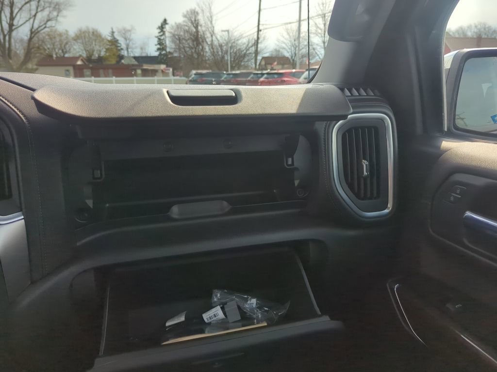 Certified 2022 Chevrolet Silverado 1500 LT image 35