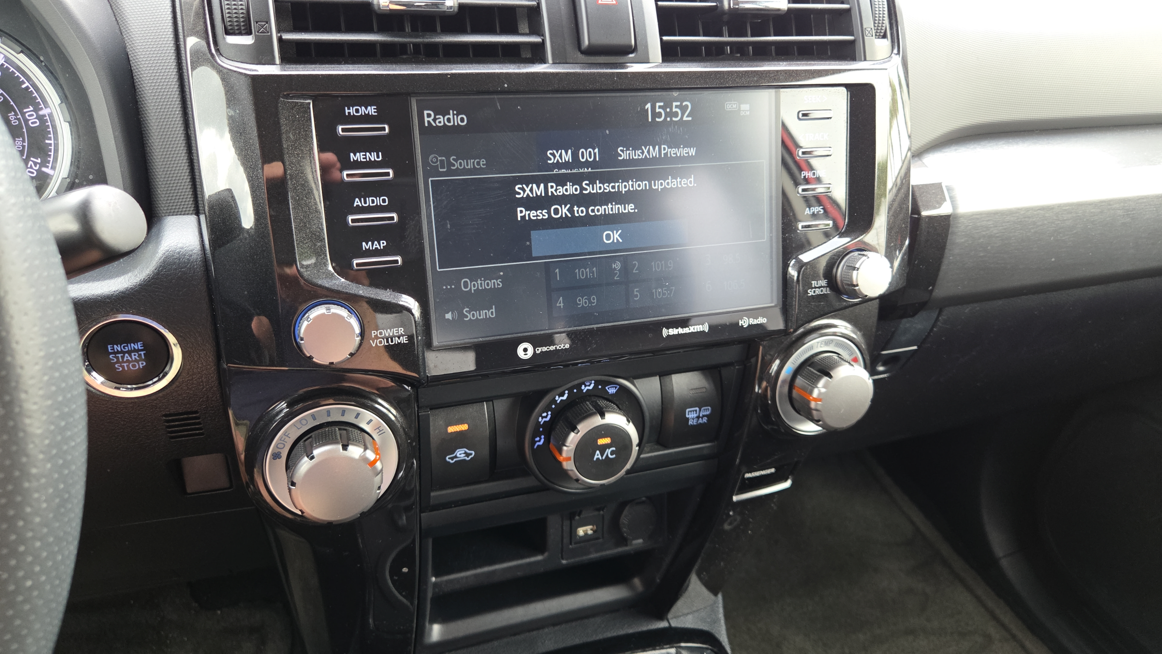 Certified 2024 Toyota 4Runner TRD Off-Road AWD/4WD image 19