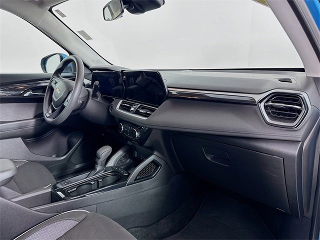 Used 2025 Chevrolet TrailBlazer LT image 26