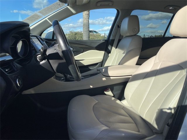 Used 2019 Buick Envision Essence image 19