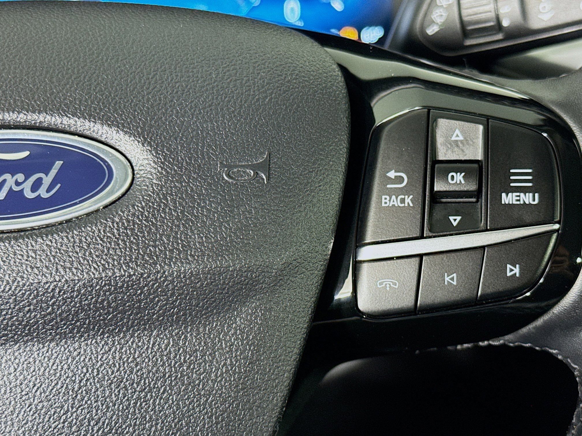 Used 2024 Ford Escape Platinum AWD/4WD image 14