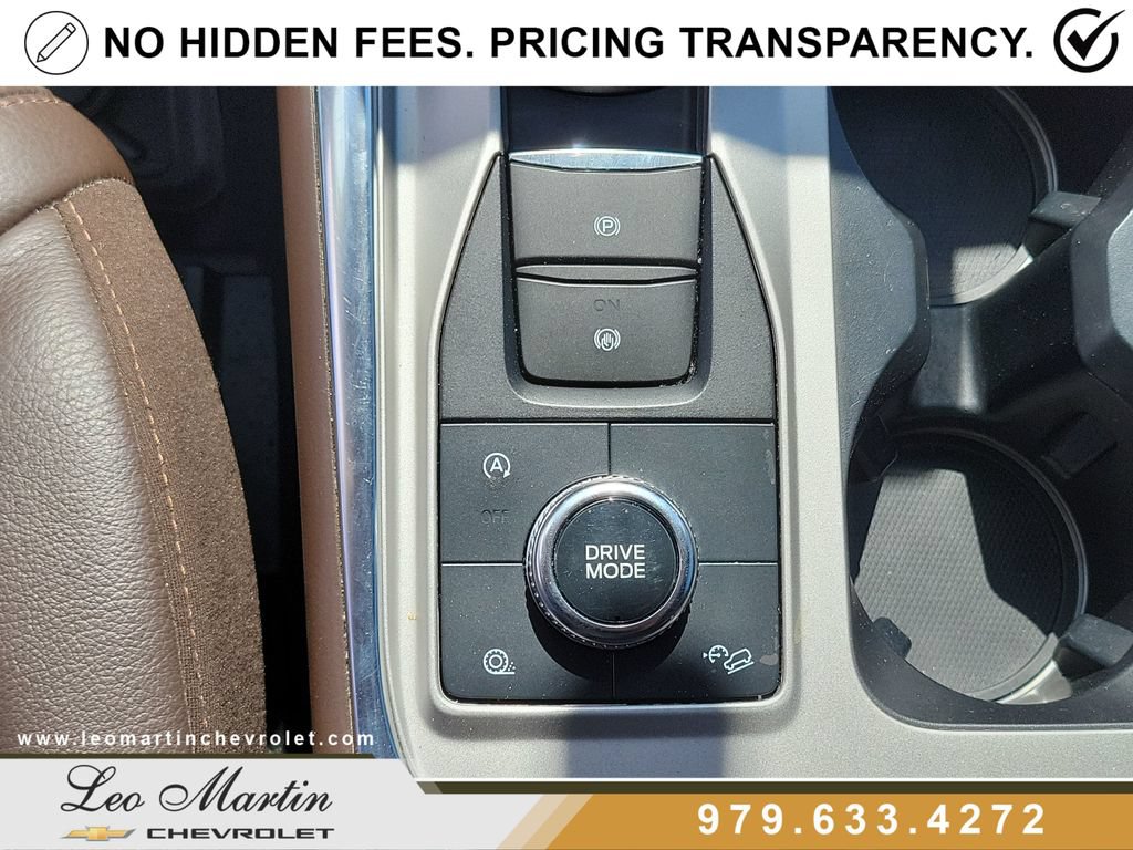 Used 2021 Ford Explorer King Ranch w/ Premium Technology Package AWD/4WD image 30