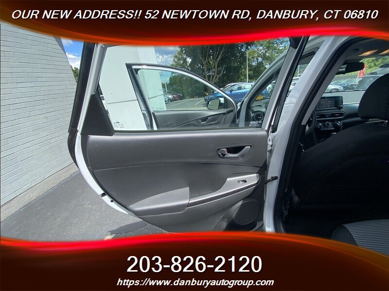 Used 2021 Hyundai Kona SE FWD image 16