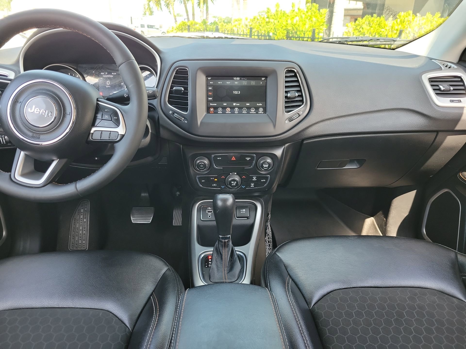 Used 2021 Jeep Compass Latitude FWD image 16