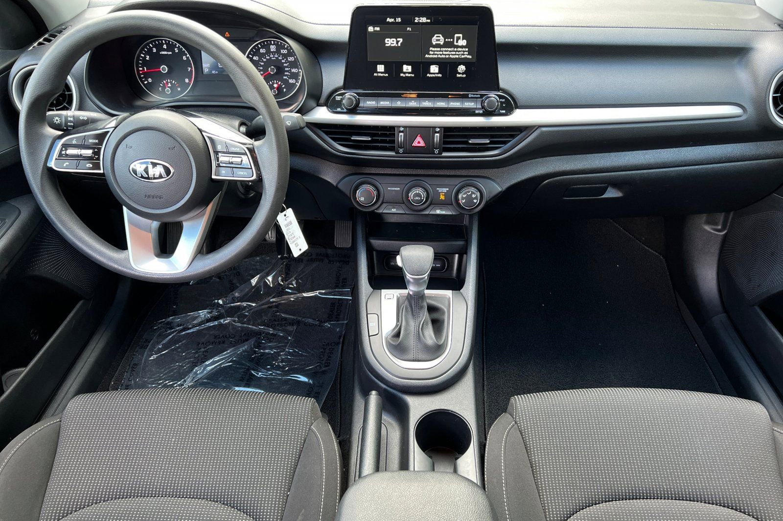 Certified 2021 Kia Forte LXS FWD image 13