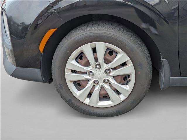 Used 2020 Kia Soul LX image 9
