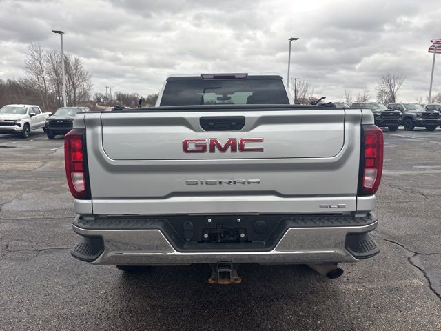 Used 2022 GMC Sierra 2500 SLE w/ SLE Value Package; image 4