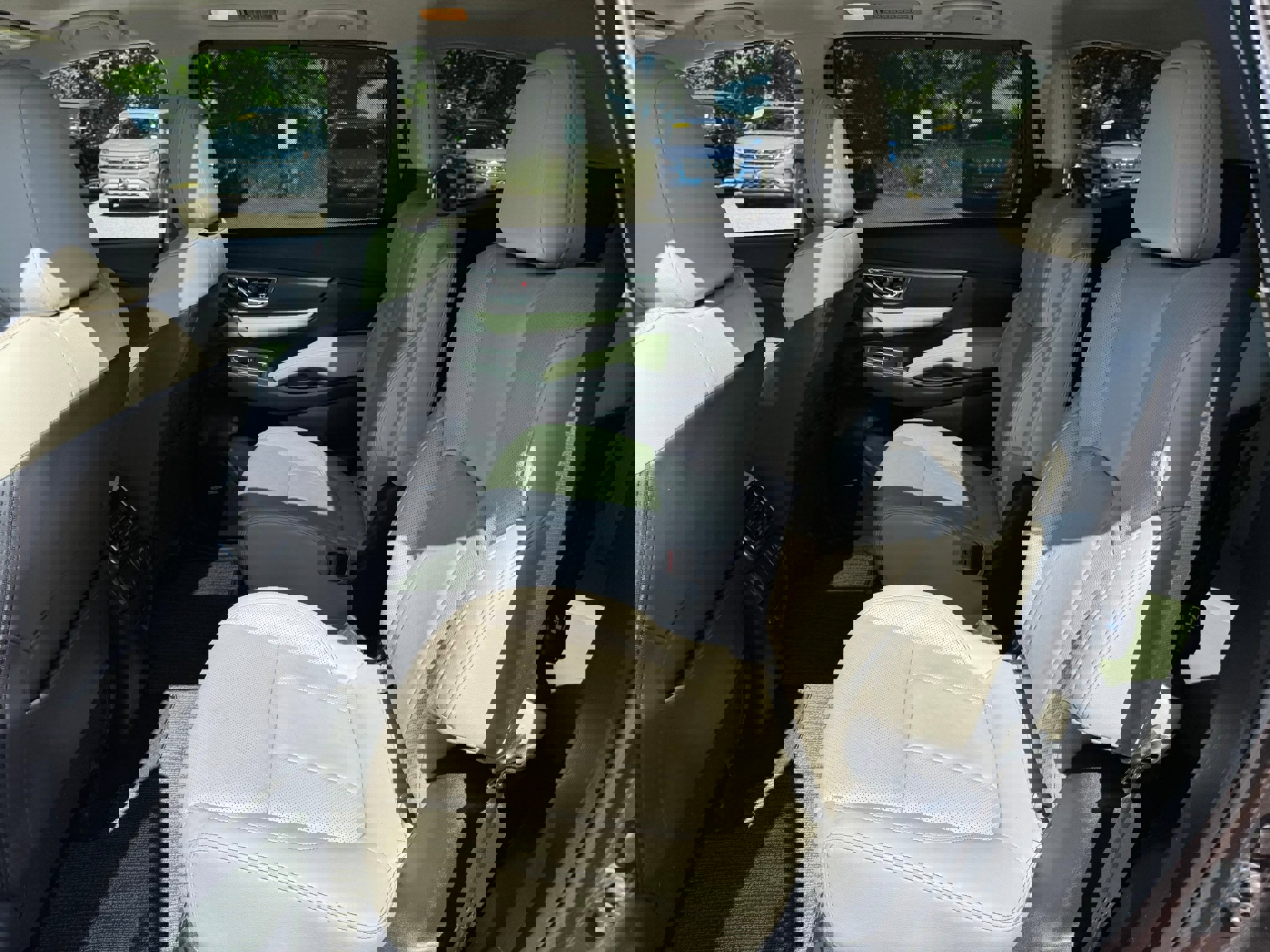 Used 2019 Subaru Ascent Limited image 10