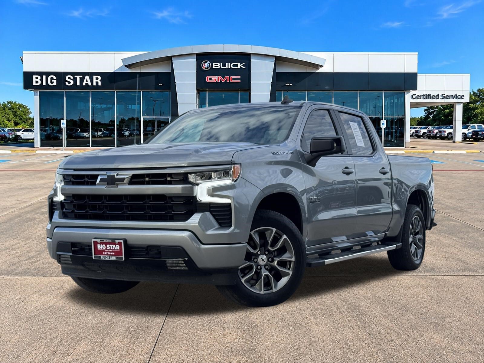 Used 2025 Chevrolet Silverado 1500 RST w/ Texas Edition Plus RWD image 2