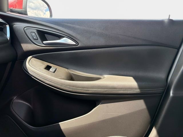 Used 2024 Buick Encore GX Preferred w/ Comfort Package FWD image 20