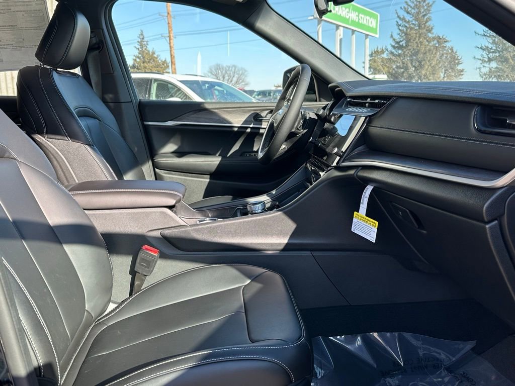 New 2026 Jeep Grand Cherokee Limited AWD/4WD image 23