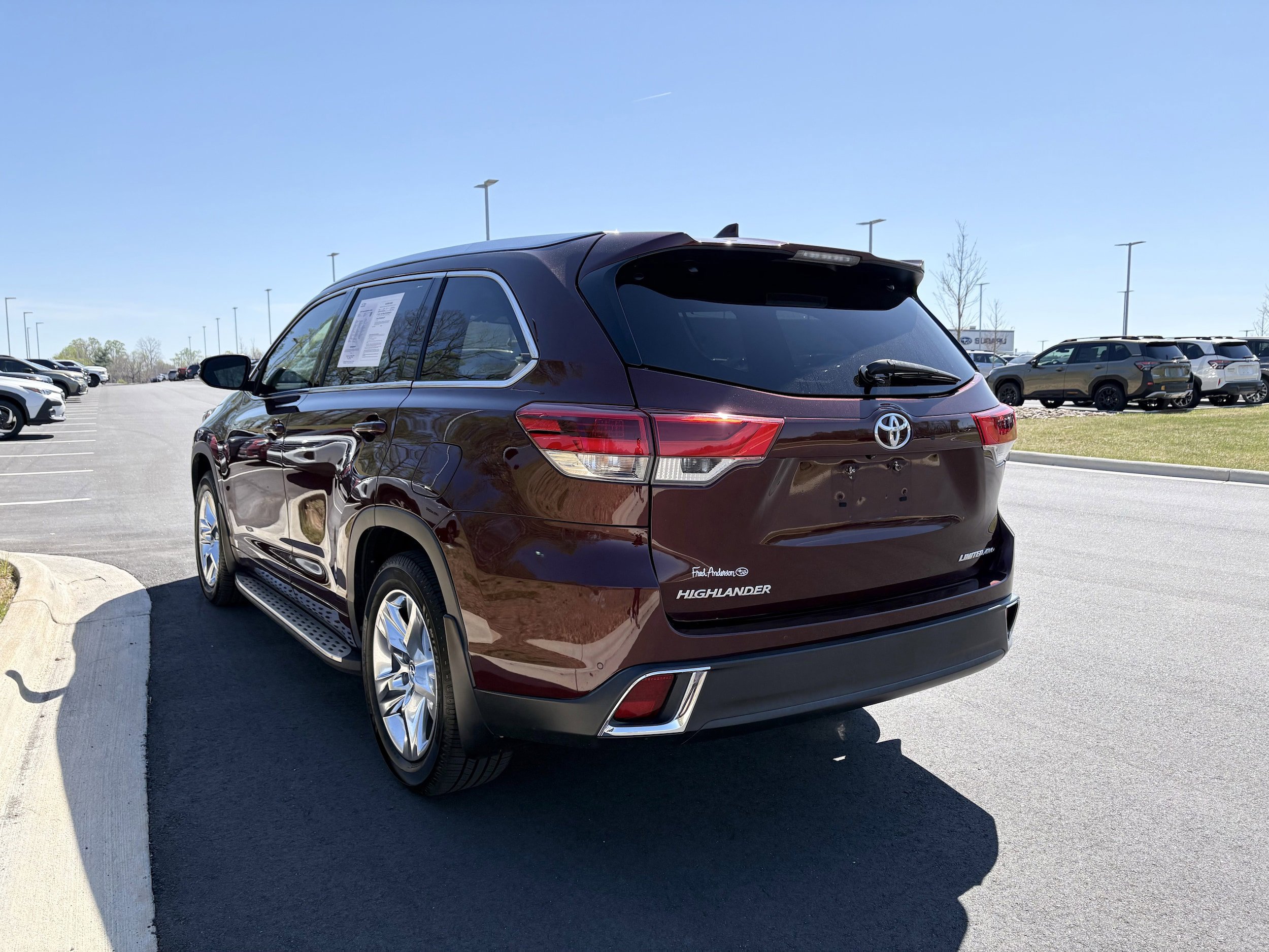 Used 2019 Toyota Highlander Limited image 7