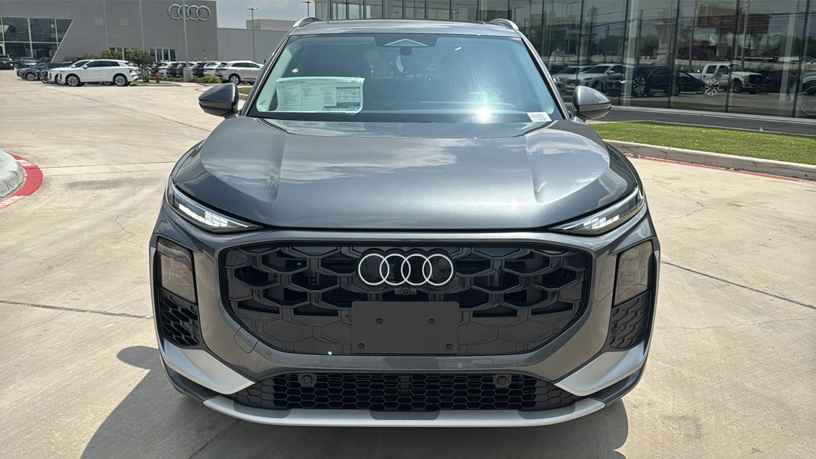 New 2026 Audi Q3 quattro 2.0T AWD/4WD image 2