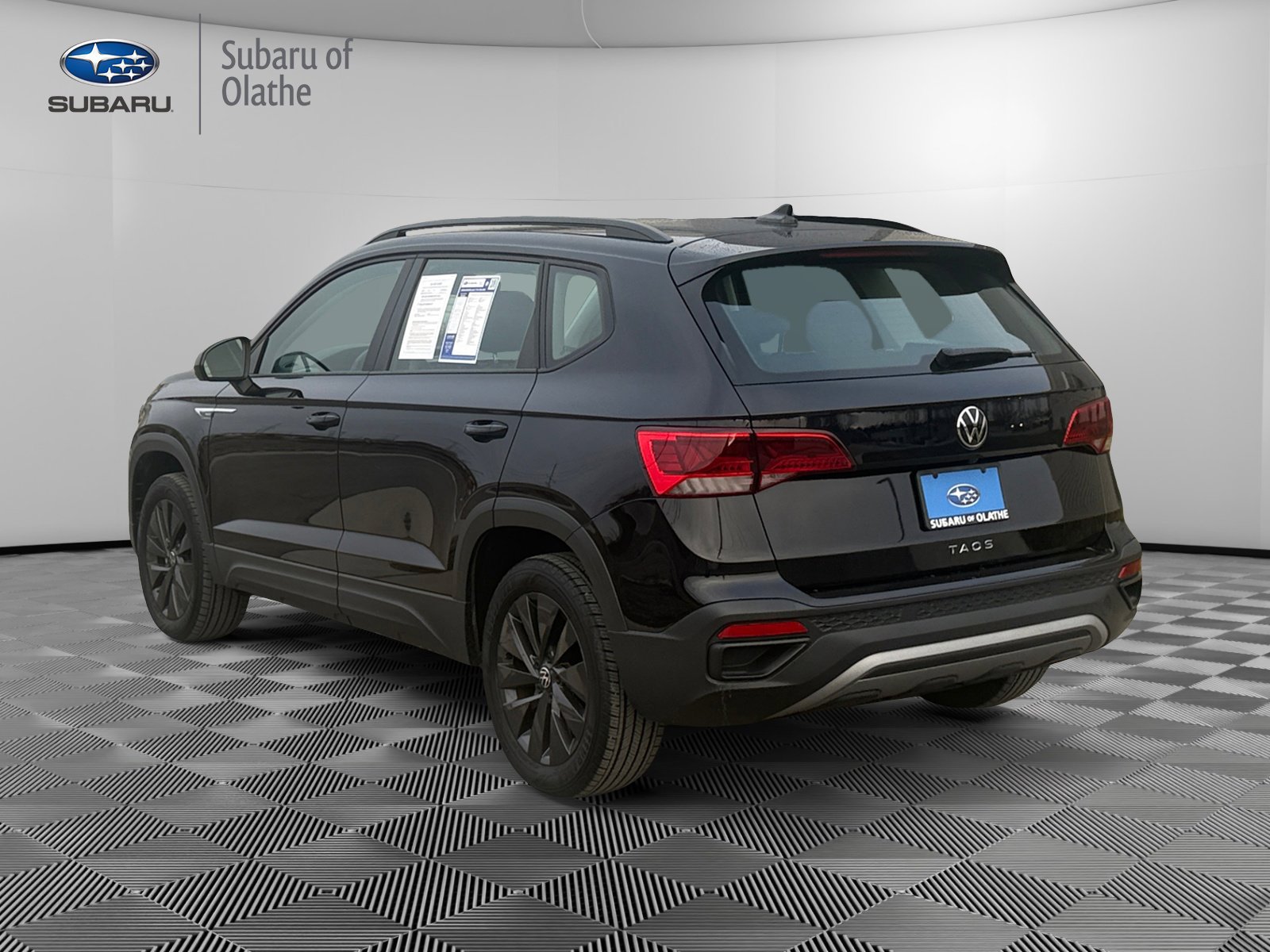 Used 2023 Volkswagen Taos S w/ Driver Assistance Package image 8