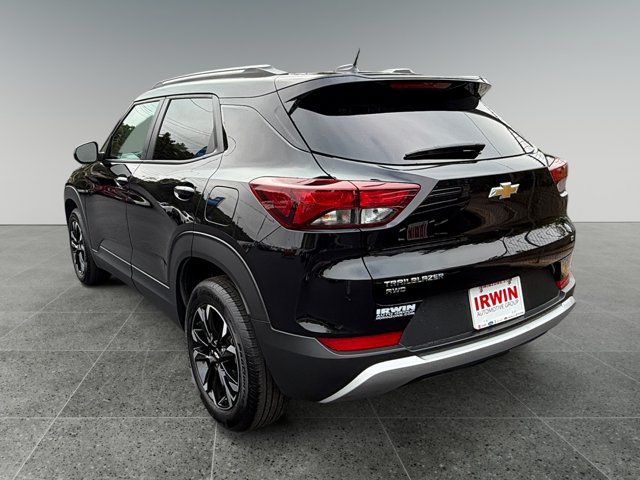 Certified 2023 Chevrolet TrailBlazer LT w/ Convenience Package AWD/4WD image 3
