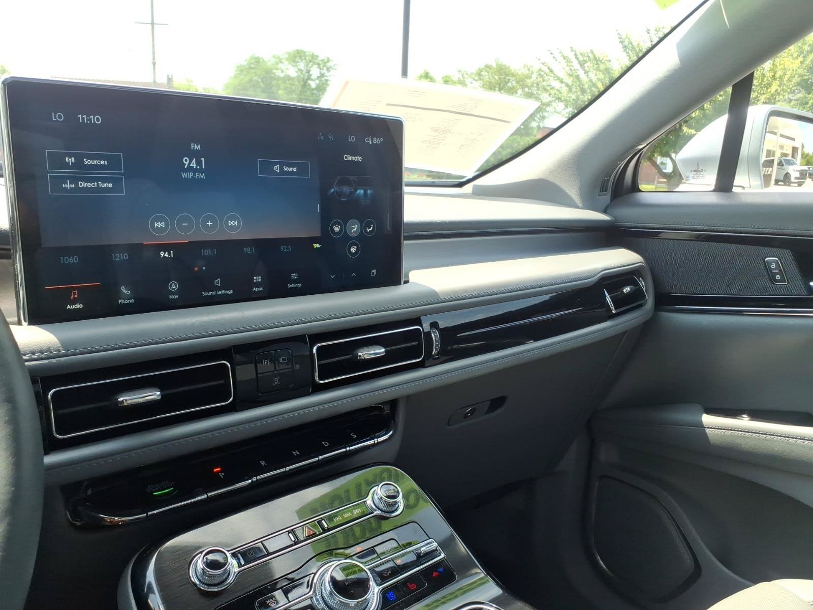 Certified 2022 Lincoln Nautilus Reserve AWD/4WD image 27