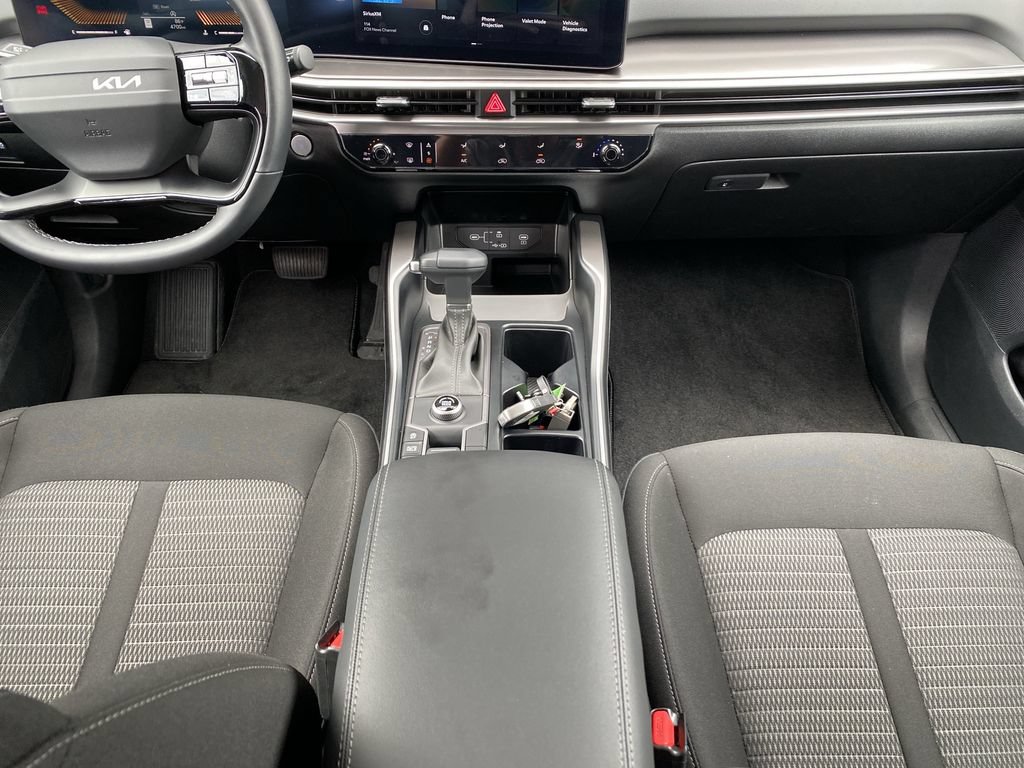 Used 2026 Kia Sorento LX FWD image 15